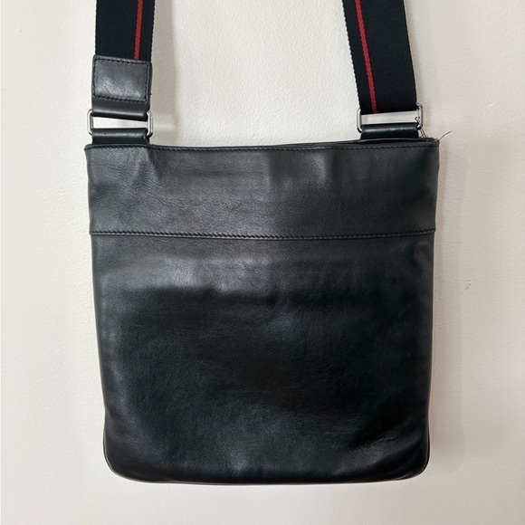 Montblanc Black Leather Messenger Bag with Red Accents - Picture 4 of 10